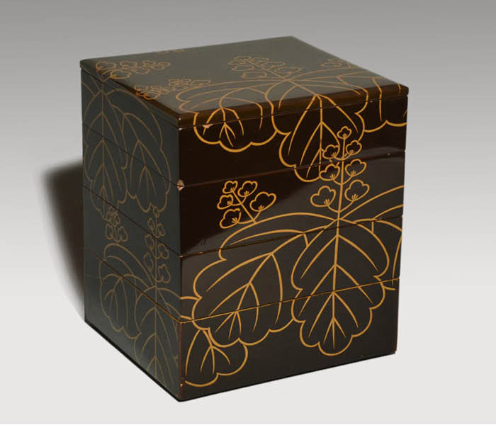 8【特別出品】総梨地 大名道具 農耕蒔絵野弁当 提げ重 （共箱）京子