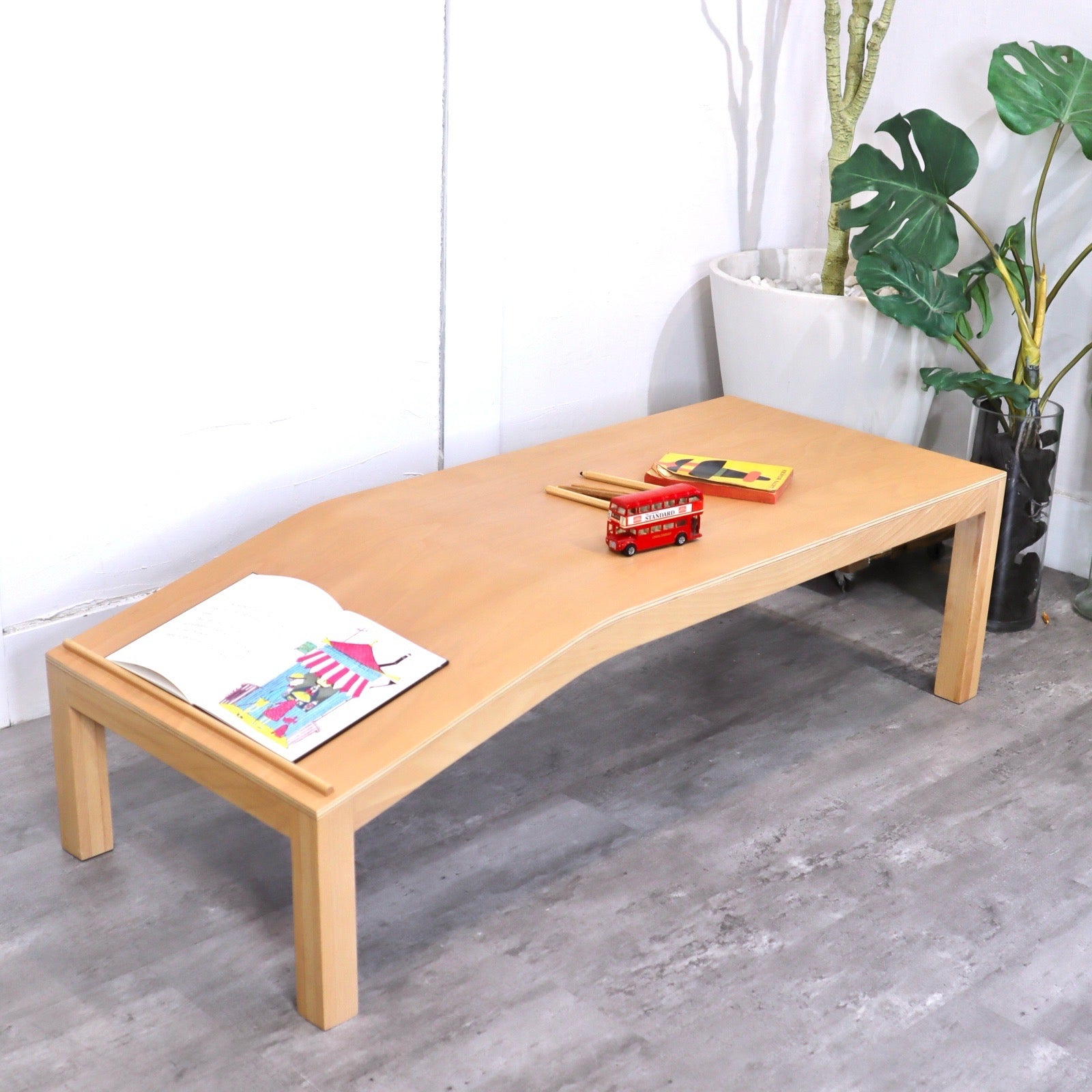 ACTUS /アクタス ehon naname table エホンナナメテーブル アクタス