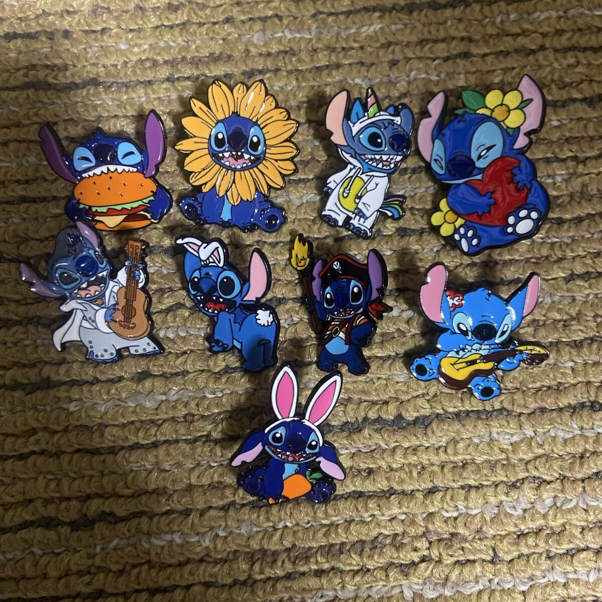 ディズニー リロ＆スティッチ 限定ピンバッジ 3つセット ディズニー