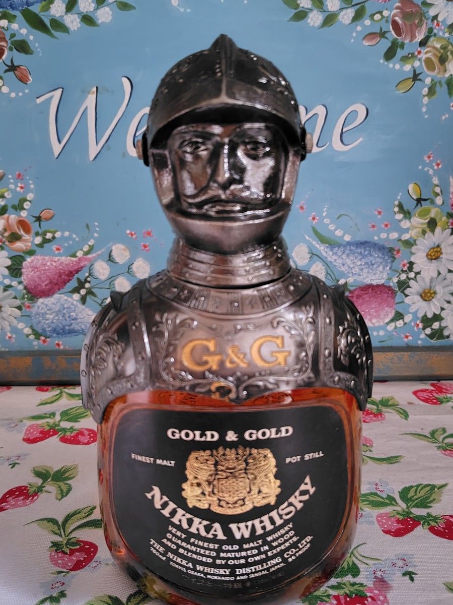 ニッカ G&G ウイスキーボトルカバー 騎士 甲冑 サントリーオールド