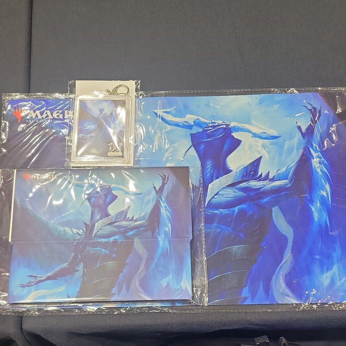 MTG ultra pro 嵐の目、ウギン プレイマット Amazon | Ultra PRO