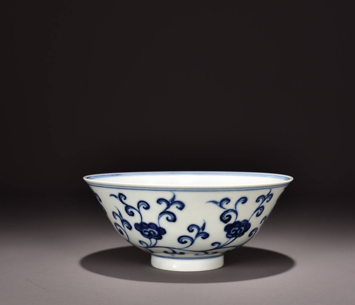 十二代 酒井田柿右衛門 錦 草花紋 八角 菓子器 鉢 共
