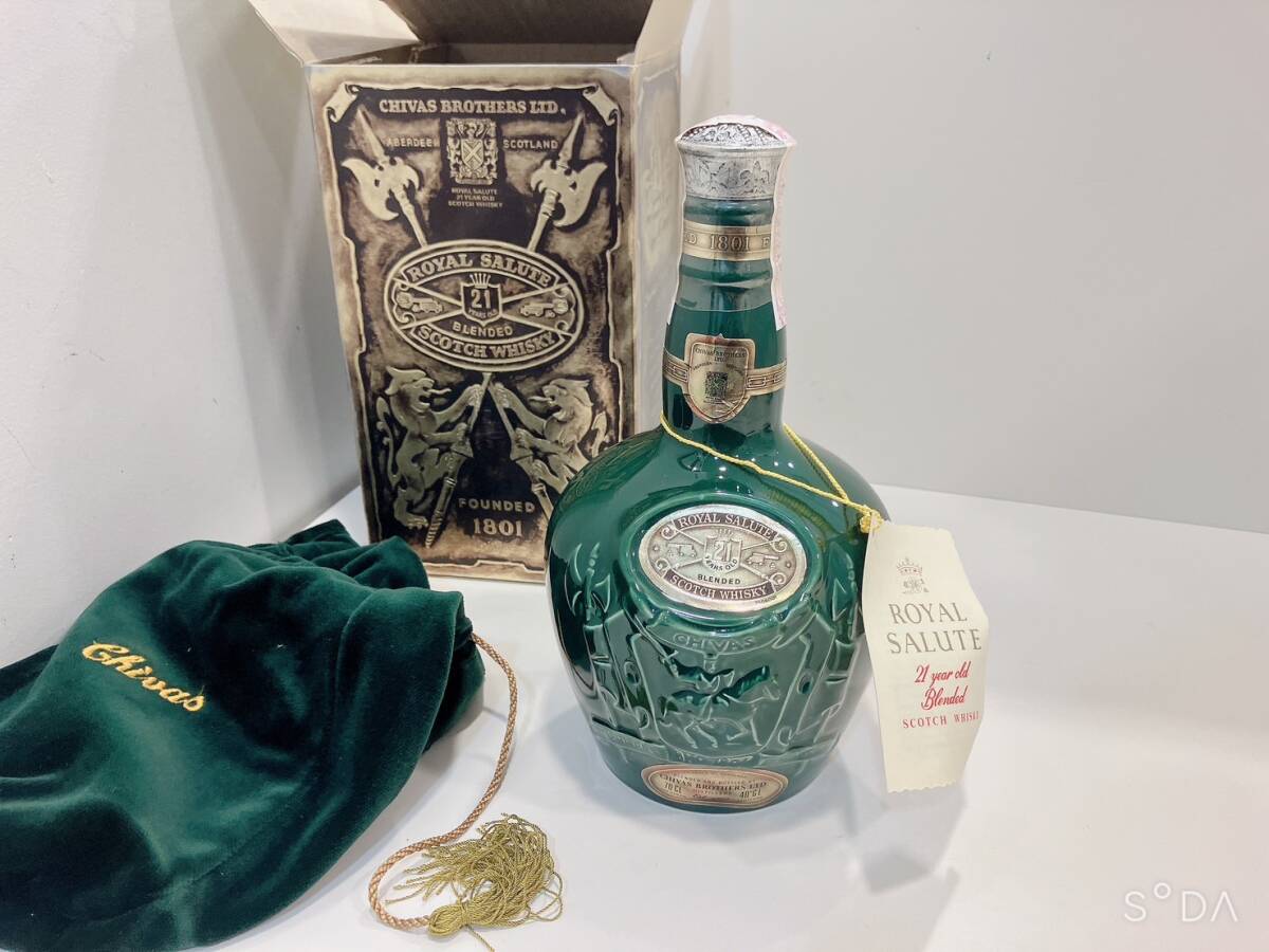 古酒 CHIVAS CHIVAS ROYAL SALUTE/シーバス ロイヤルサルート 青 陶器