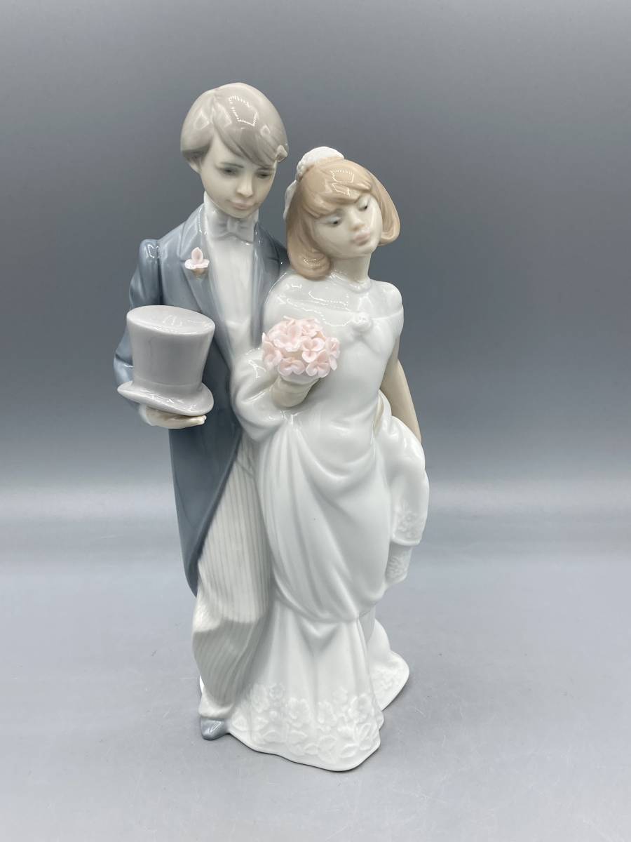 LLADRO LLADRO リヤドロ 4808 ウエディング フィギュリン 西洋陶磁