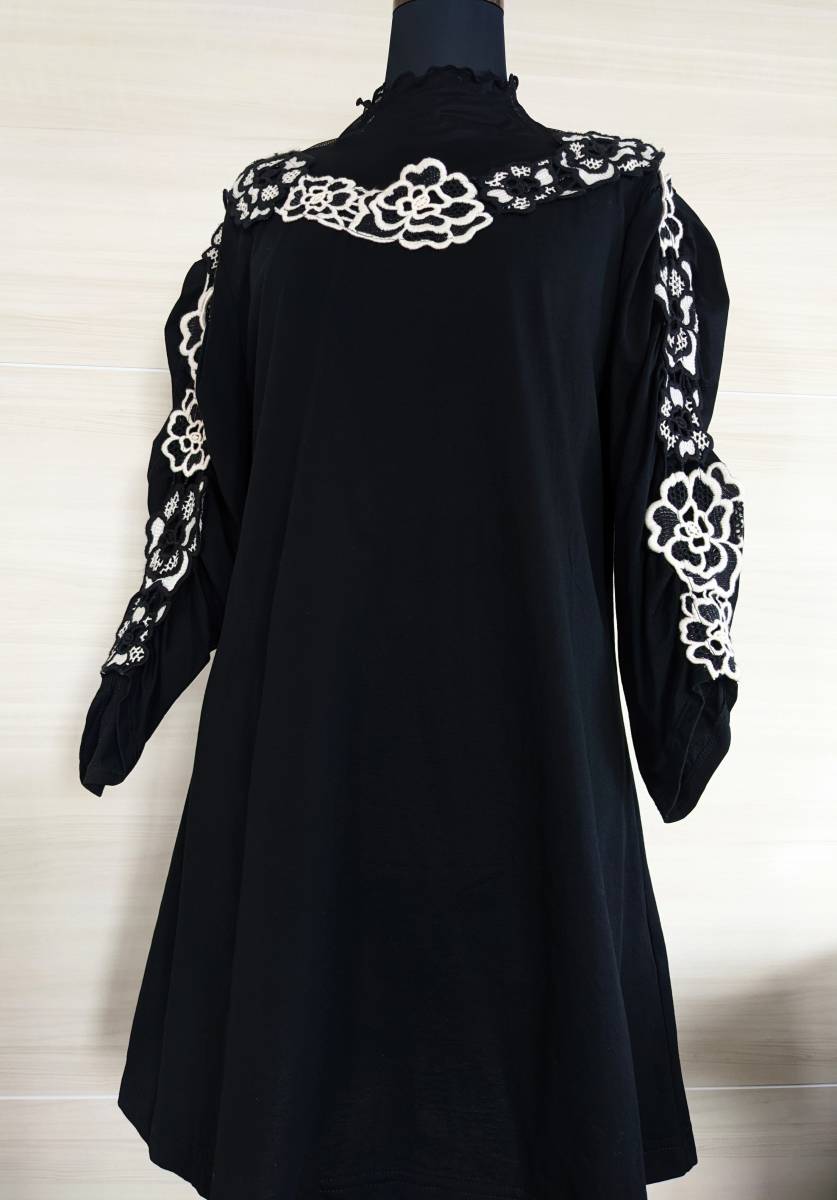 新品未使用品*洋服屋*4298*シズカコムロ*ガウチョパンツ*サイズ*42