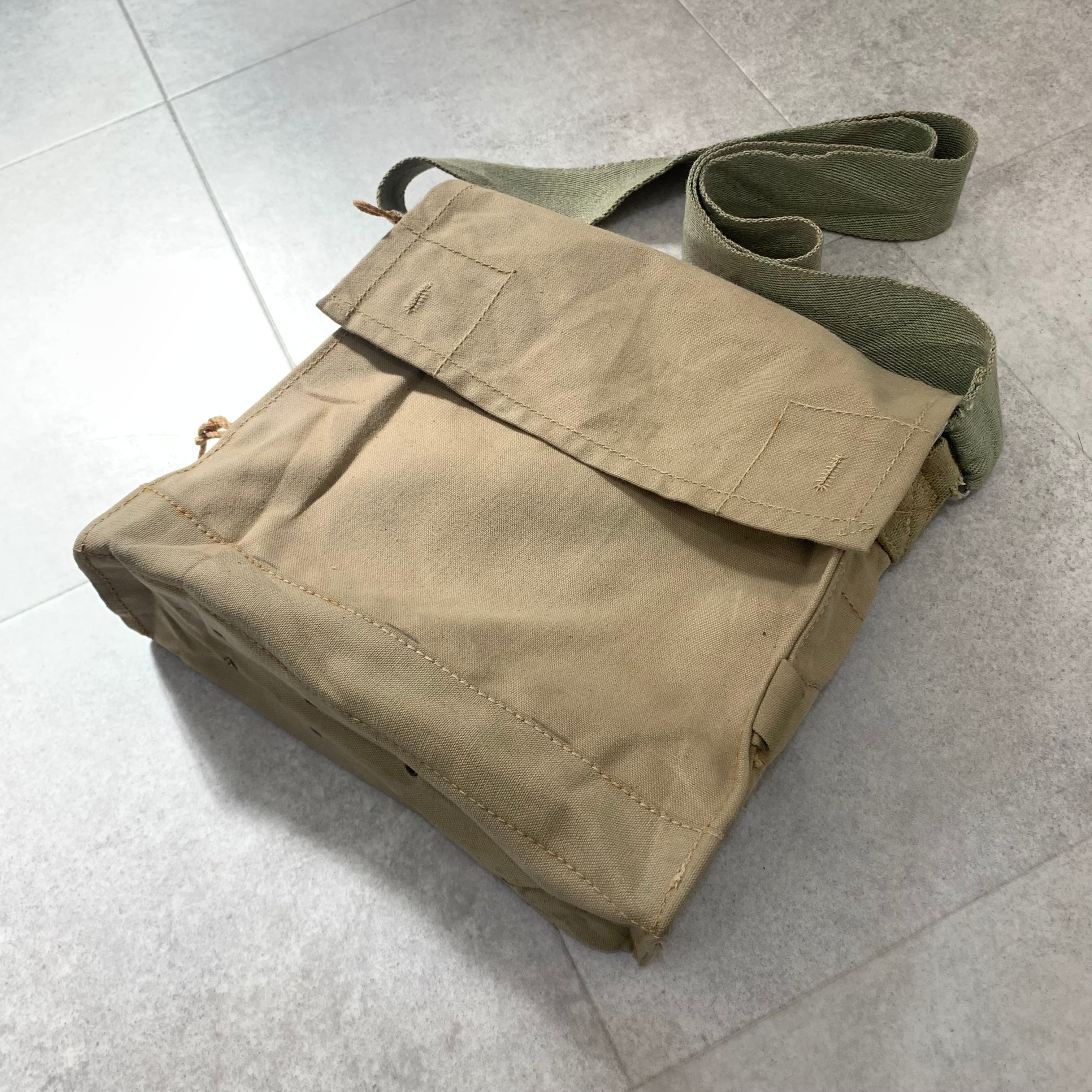 希少 40s USN NAVY 海軍 ガスマスクバッグ Ⅳ ショルダーバッグ