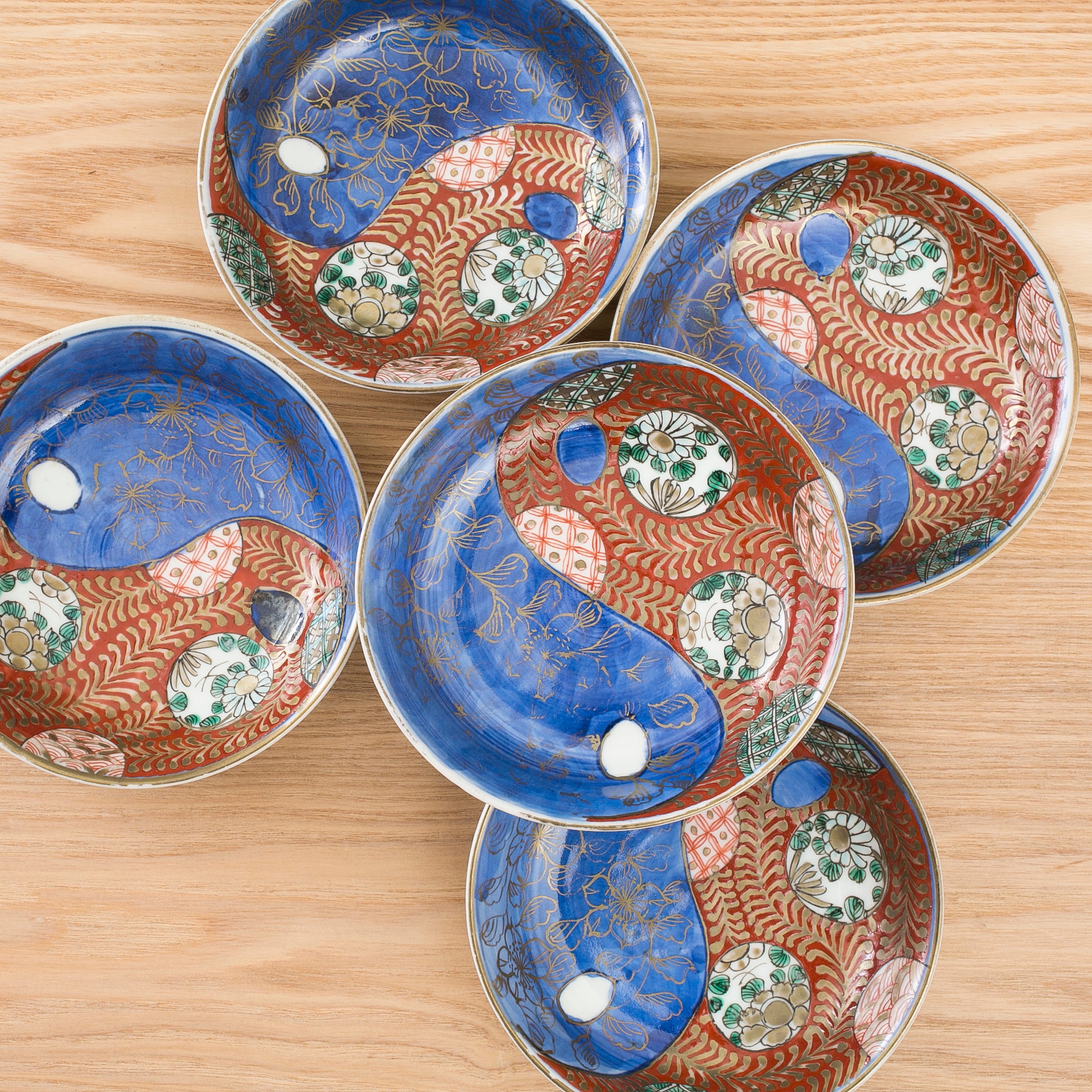 古い 古伊万里 色絵 蓋物 【富貴長春】銘あり 菓子器 菓子鉢 中国骨董