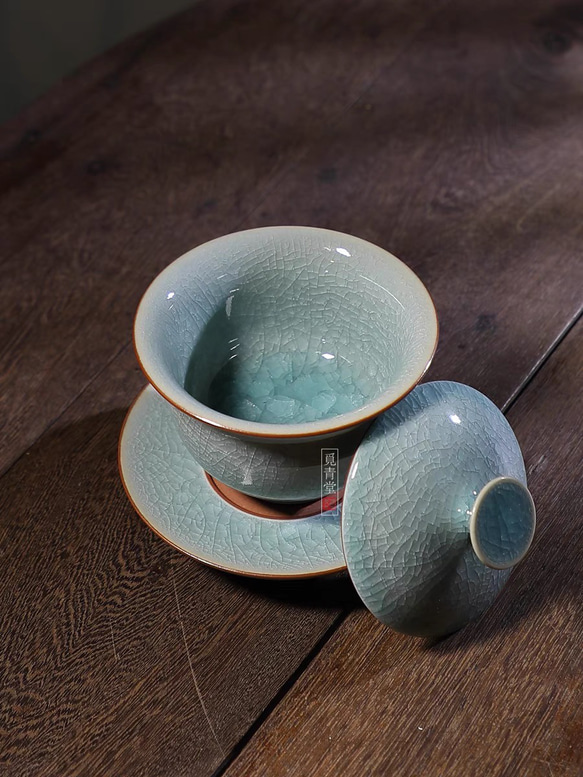 中国 龍泉窯 青磁 茶碗 時代箱 V R7618 中国 龍泉窯 青磁 茶碗 時代箱