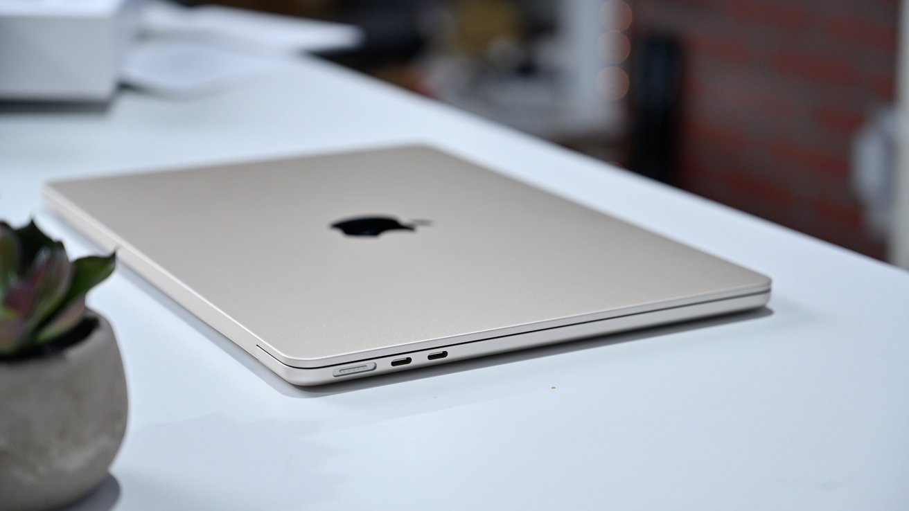MacBook Air M2 2022モデル 8GB/256GB シルバー Amazon.com: Apple Mid