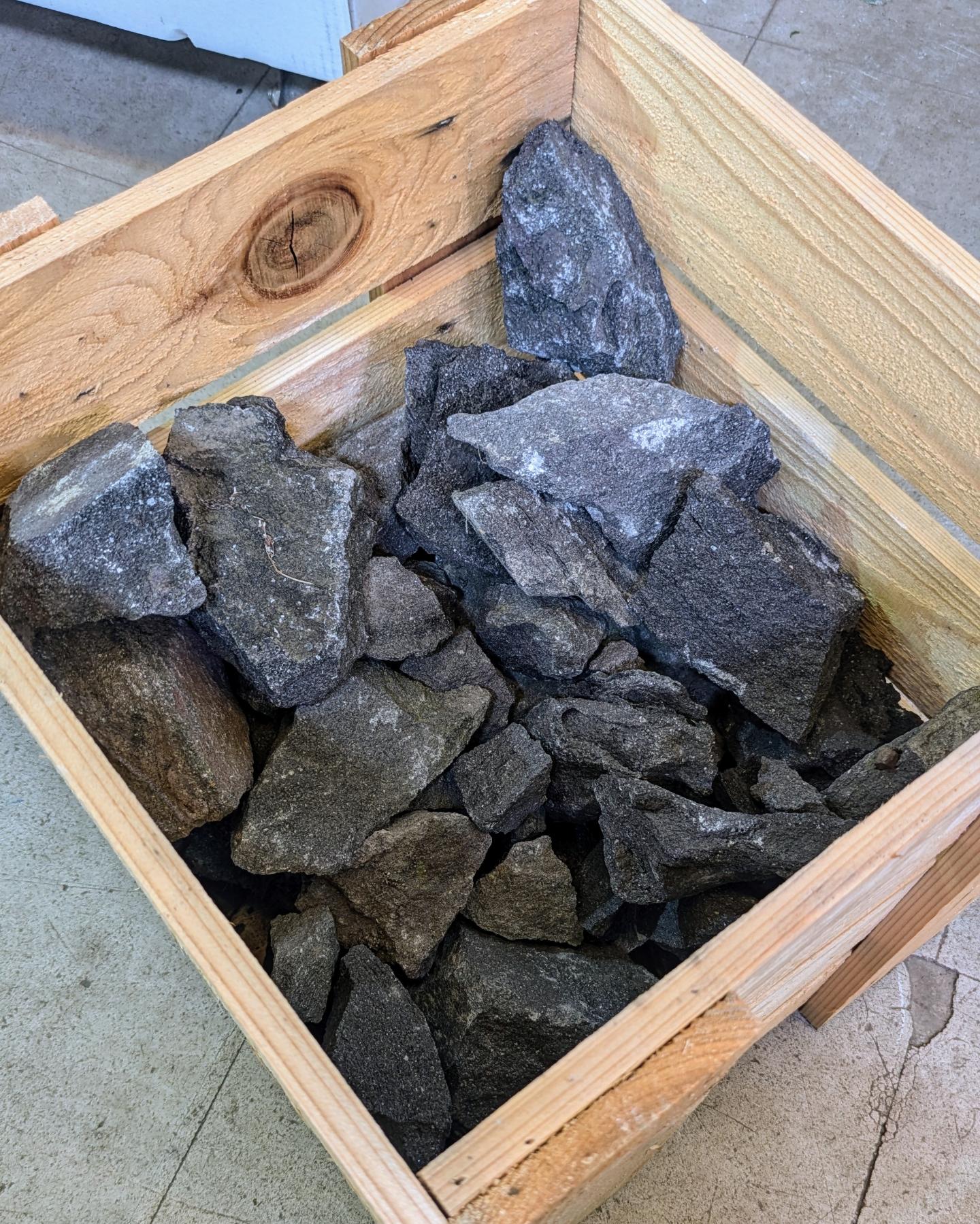ADA山水石入荷しました！！】 | 【Aquariumshop H2目黒店の徒然ブログ】