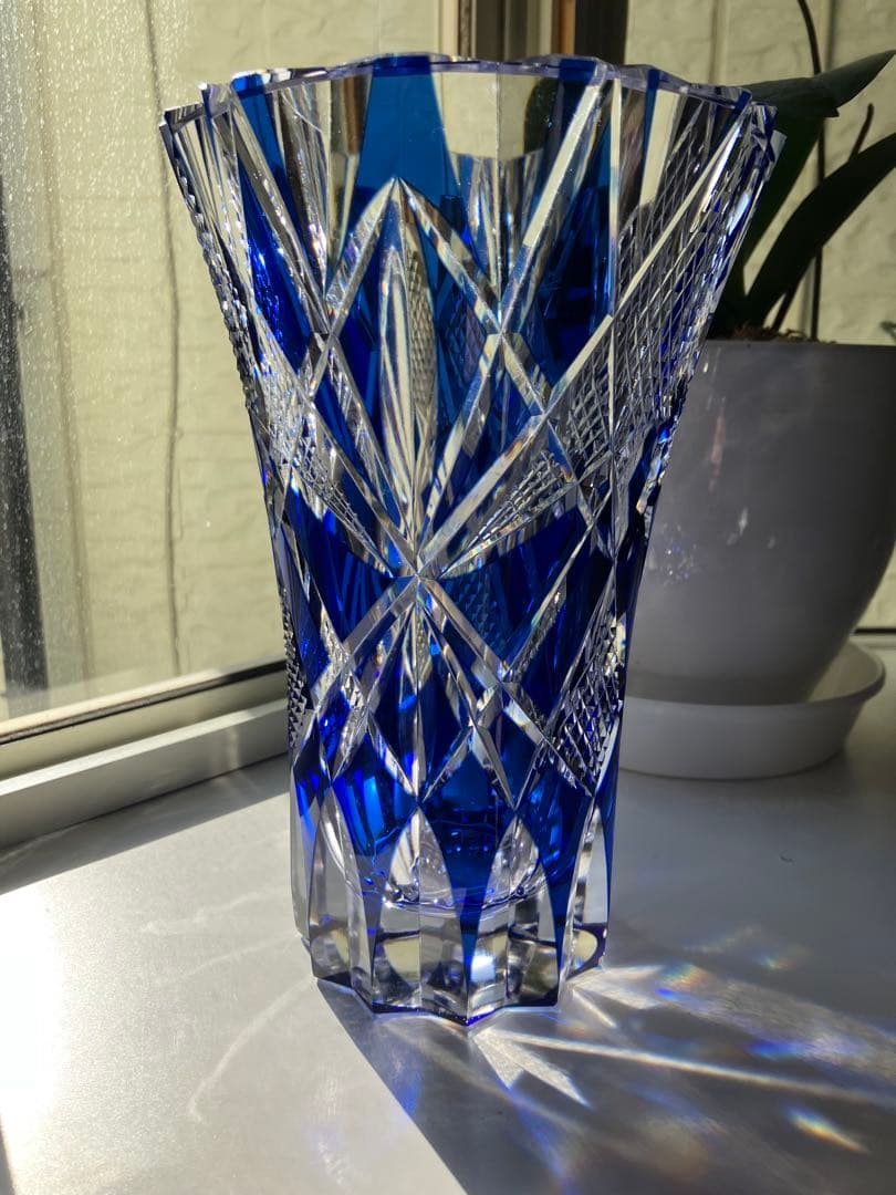 昭和レトロ 江戸切子 花器 花瓶 直営店限定 江戸切子 手まり花瓶 ＜花七宝＞ | カガミクリスタル