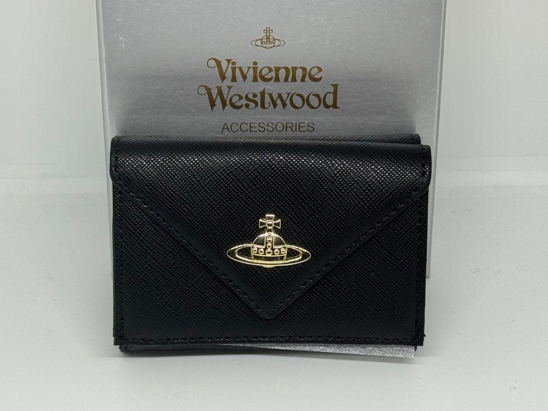 【新品未使用】Vivienne Westwood ブラック三つ折り財布 ヴィヴィアン ウエストウッド Vivienne Westwood 三つ折り財布