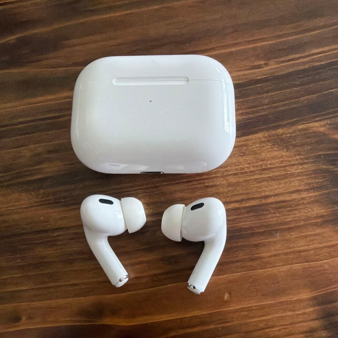 AirPods Pro 本体 第二世代　充電ケース付き MagSafe充電ケース（USB-C）付きAirPods Pro 2 [‍整‍備‍済‍製‍品