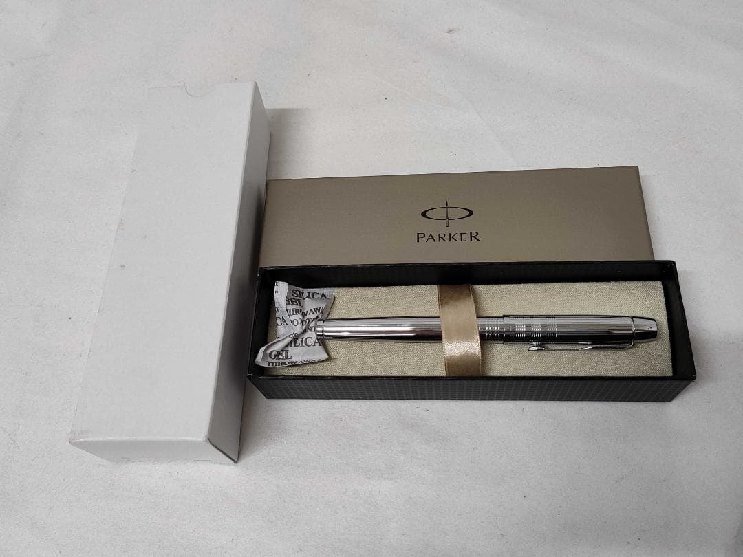 Parker シルバー万年筆　中古で出しますがA級品です 新品)PARKER パーカー 万年筆 ソネット プレミアム シズレGT（商品ID