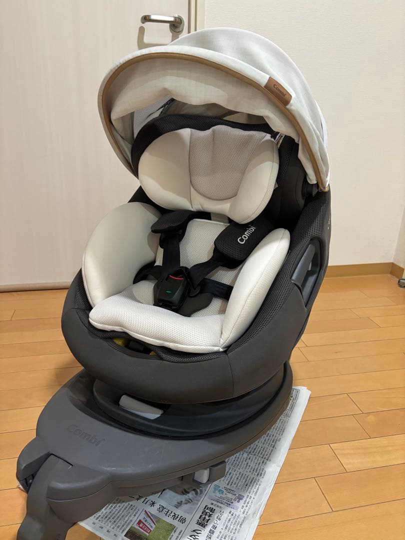 Combi 回転式チャイルドシートthe S Air ISOFIX コンビ ホワイトレーベル THE S ISOFIX エッグショック ZC-690｜コンビ