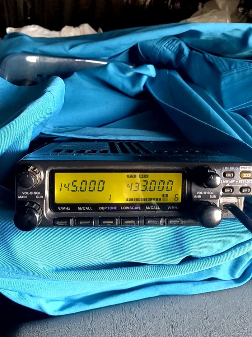 受信機 ICOM IC-2350D Yahoo!オークション -「ic2350d」の落札相場・落札価格