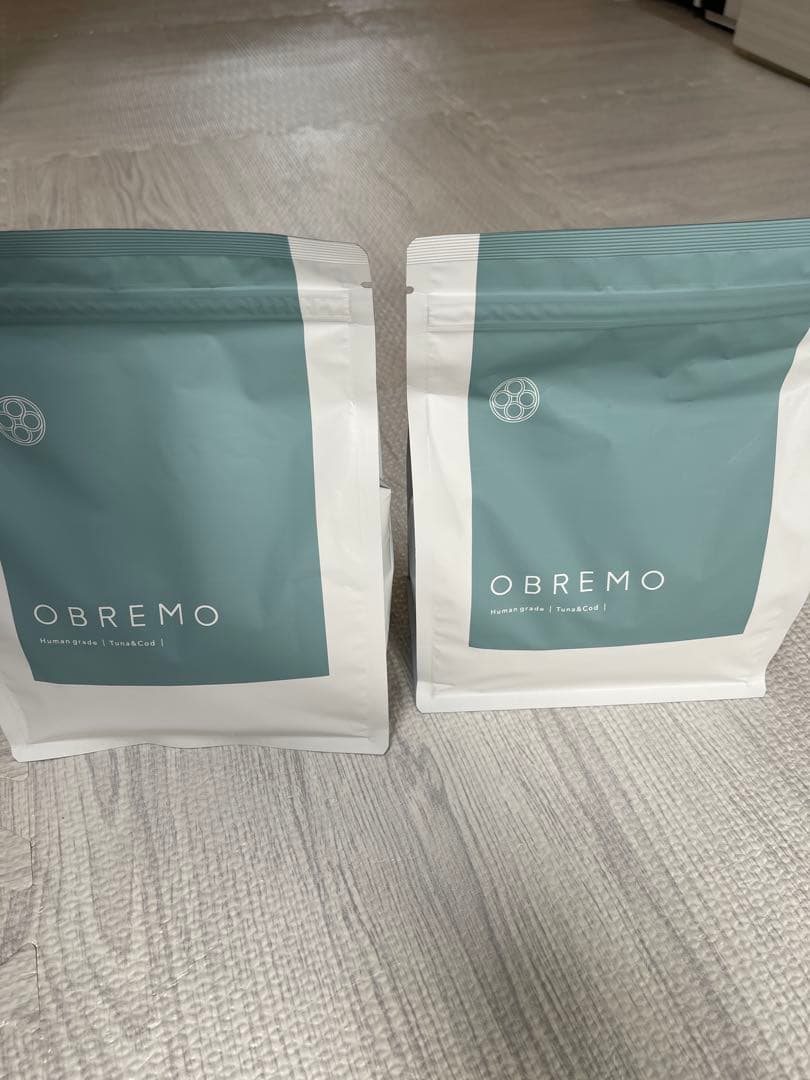 りぼん　オブレモOBLEMO ドッグフード（まぐろ&たら）2袋 オブレモドッグフード まぐろとたら 2袋セット