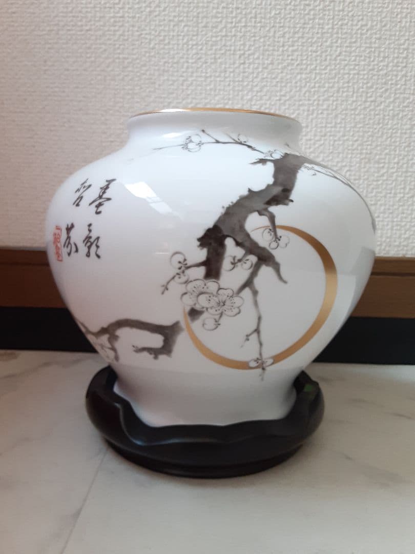 百木春夫作　高級磁器　限定版　桜花瓶皇室担当 百木春夫作高級磁器限定版桜花瓶皇室担当