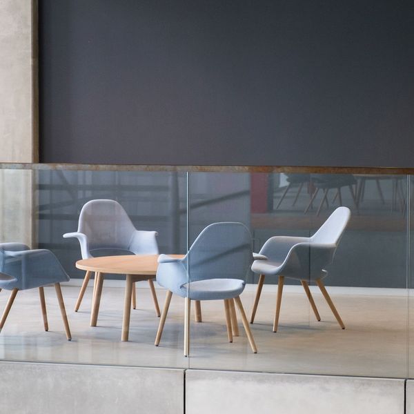 Organic Chair / オーガニック チェア | Official Vitra® Website JP